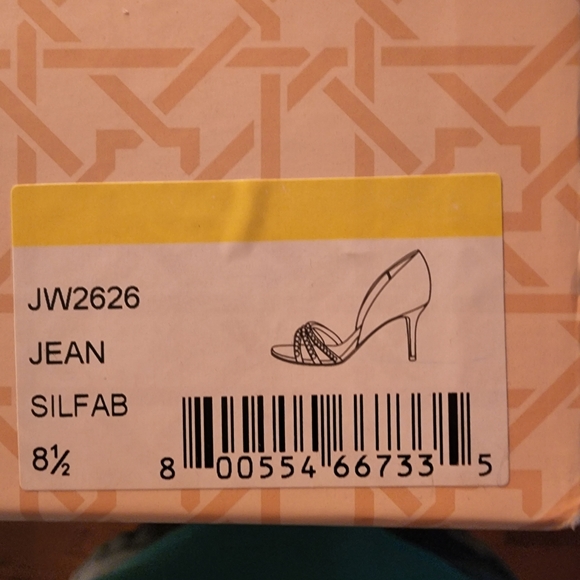 Badgley Mischka silver bling heels - Picture 5 of 5